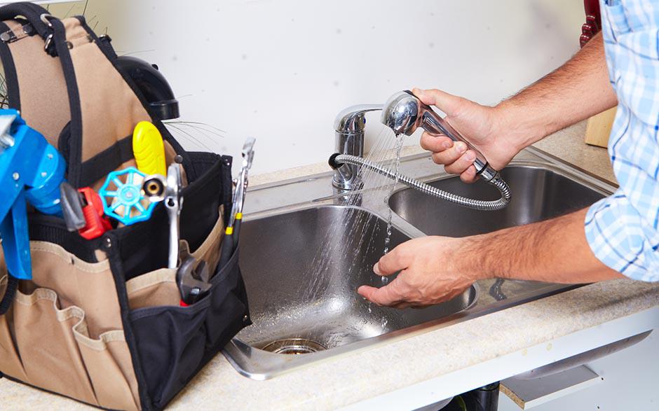 cherche plombier Levallois-Perret